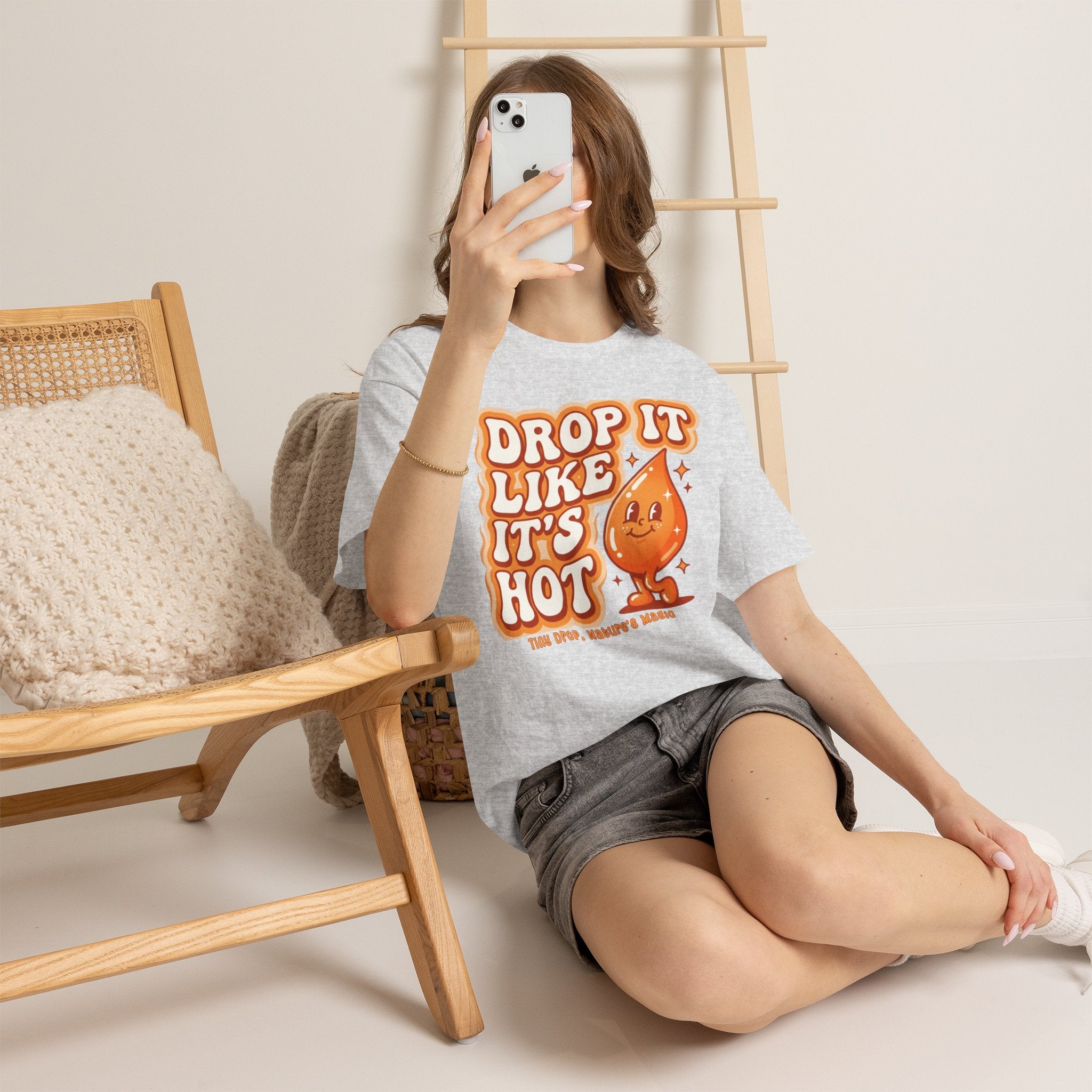 Drop It Like It's Hot tee | Cute smiling hot drop graphic t-shirt